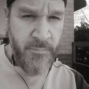 Meet your Posher, Larry